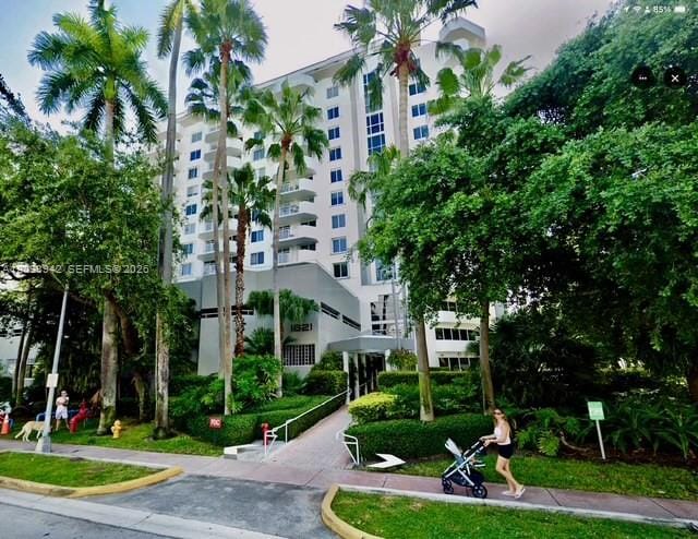 1621 Bay Road 503, Miami Beach, FL 33139 photo 2