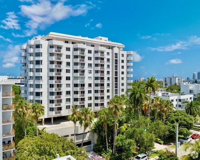 1621 Bay Road 503, Miami Beach, FL 33139 photo 4