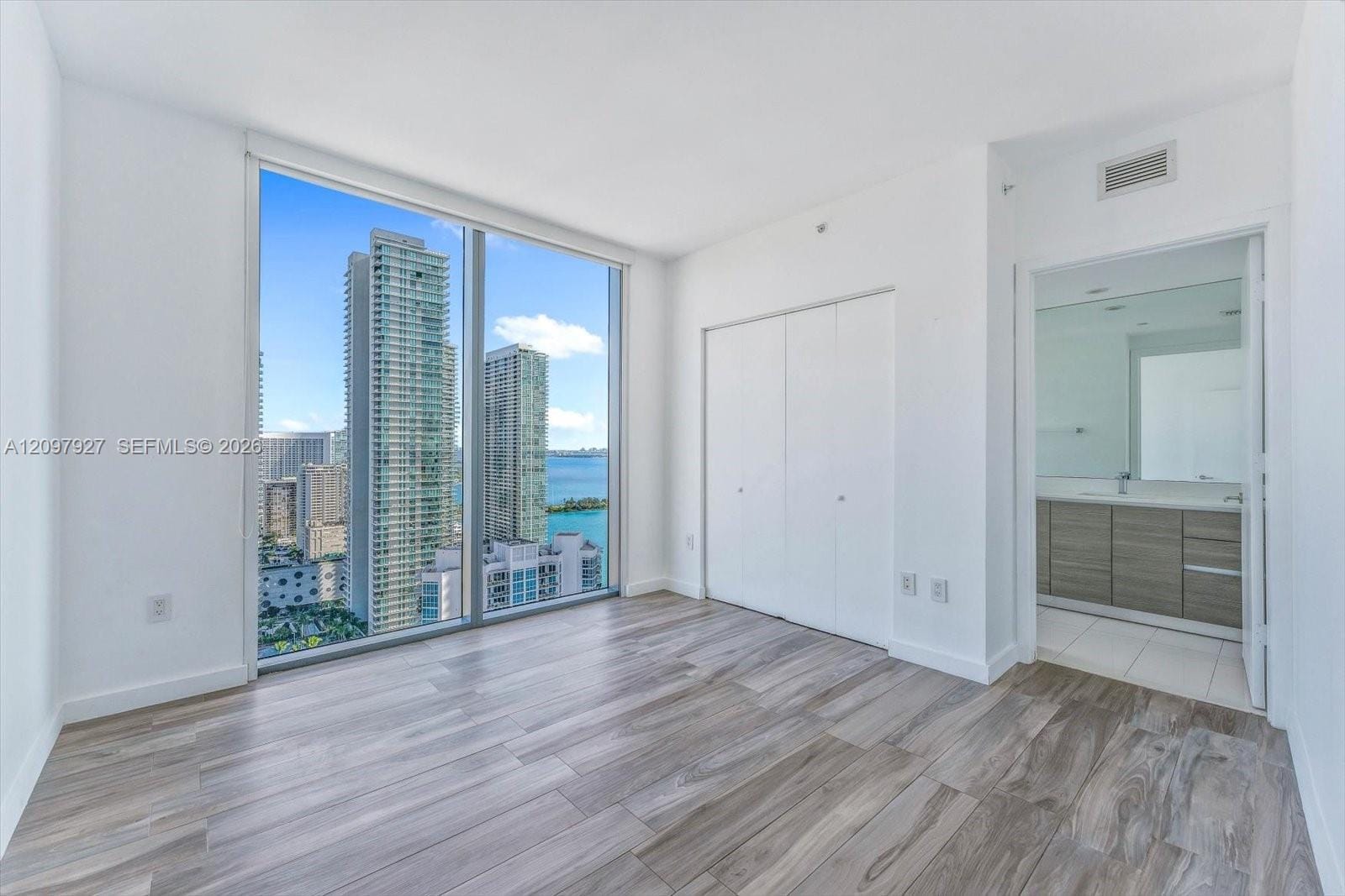 460 NE 28th Street 3301 — photo 12