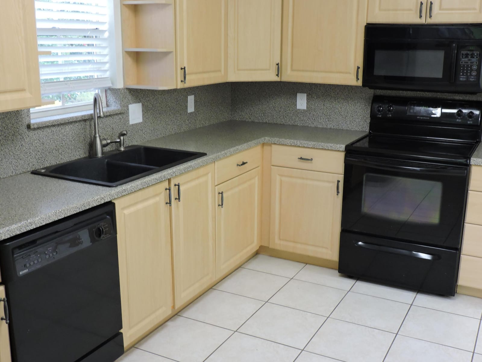 311 Georgian Park Drive, Jupiter, FL 33458 photo 4