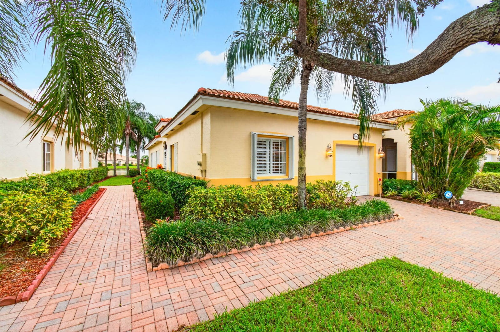 2340 WINDJAMMER Way, West Palm Beach, FL 33411