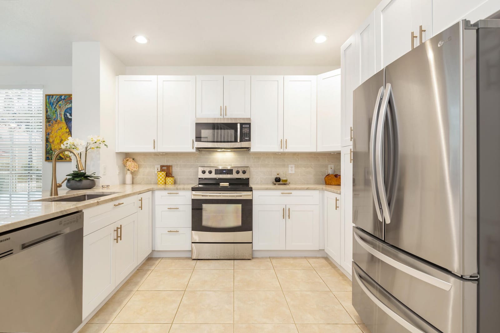 9086 Tremezzo Lane — photo 3