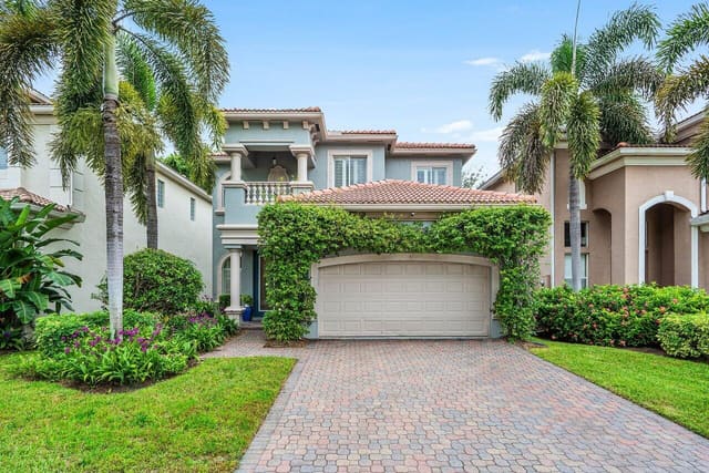 10 Country Lake Trail, Boynton Beach, FL 33436