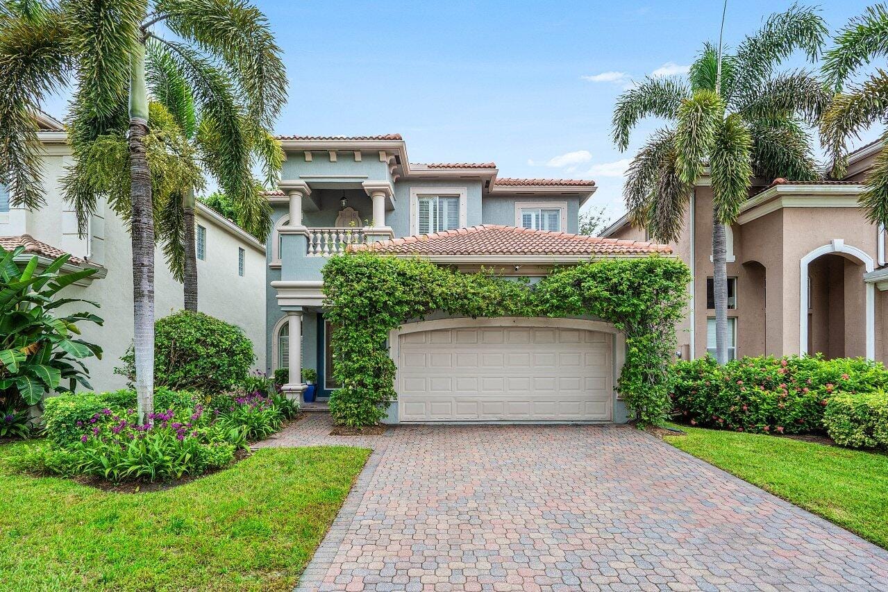 10 Country Lake Trail, Boynton Beach, FL 33436