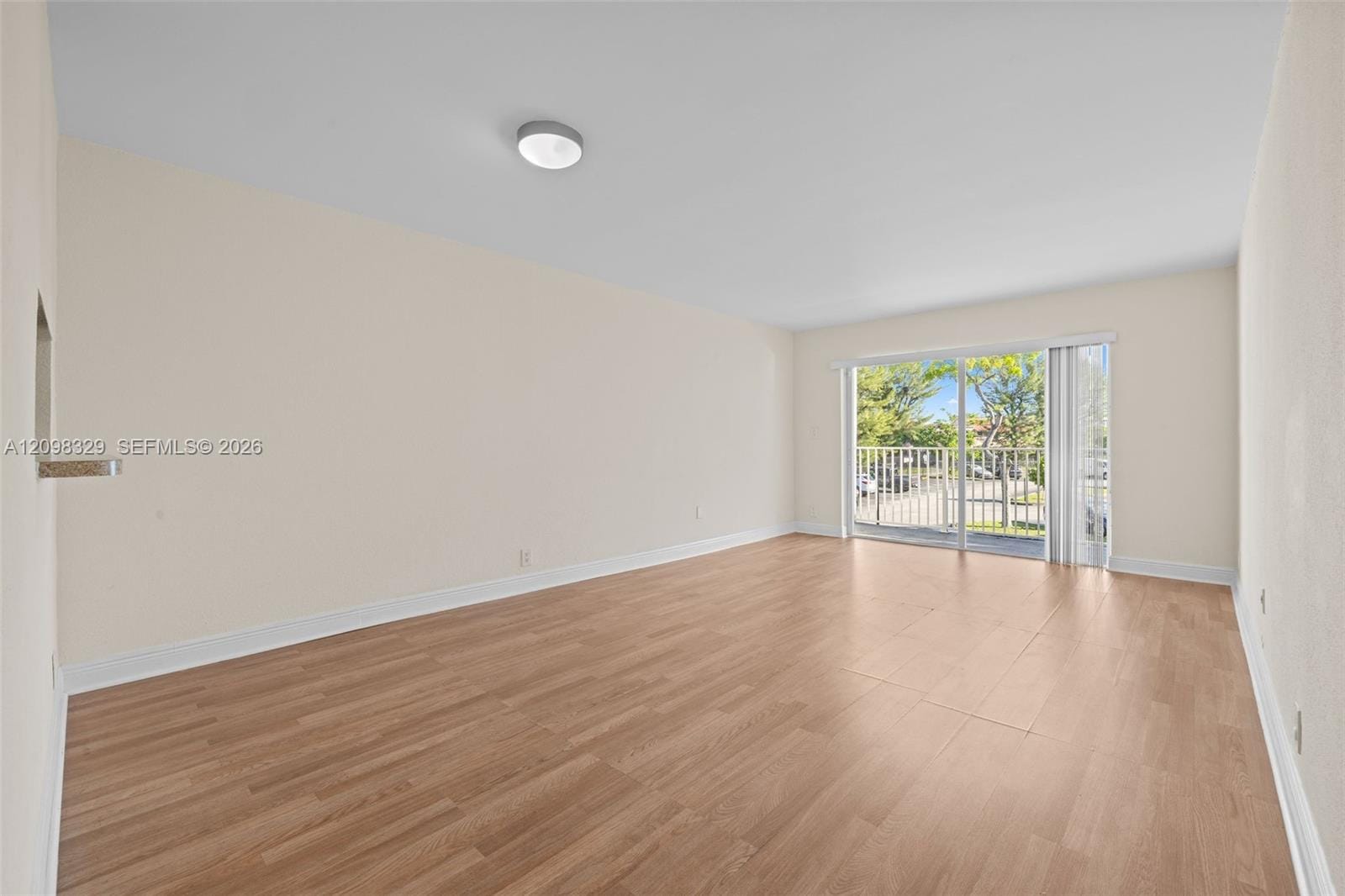 5241 Geneva Way 201, Doral, FL 33166 photo 2
