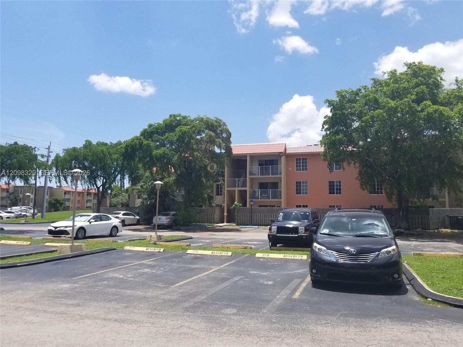 5241 Geneva Way 201, Doral, FL 33166 photo 20