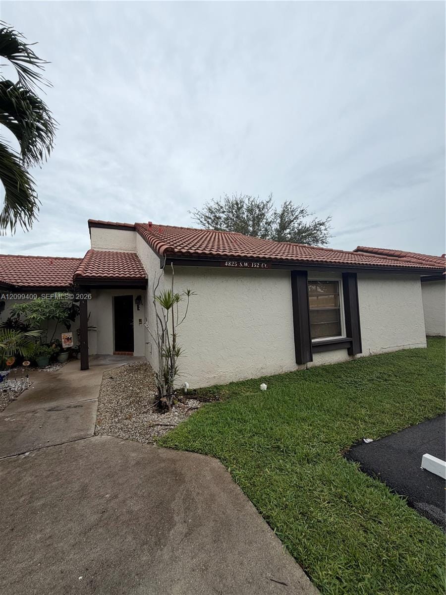 4825 SW 152nd Court E-29, Miami, FL 33185