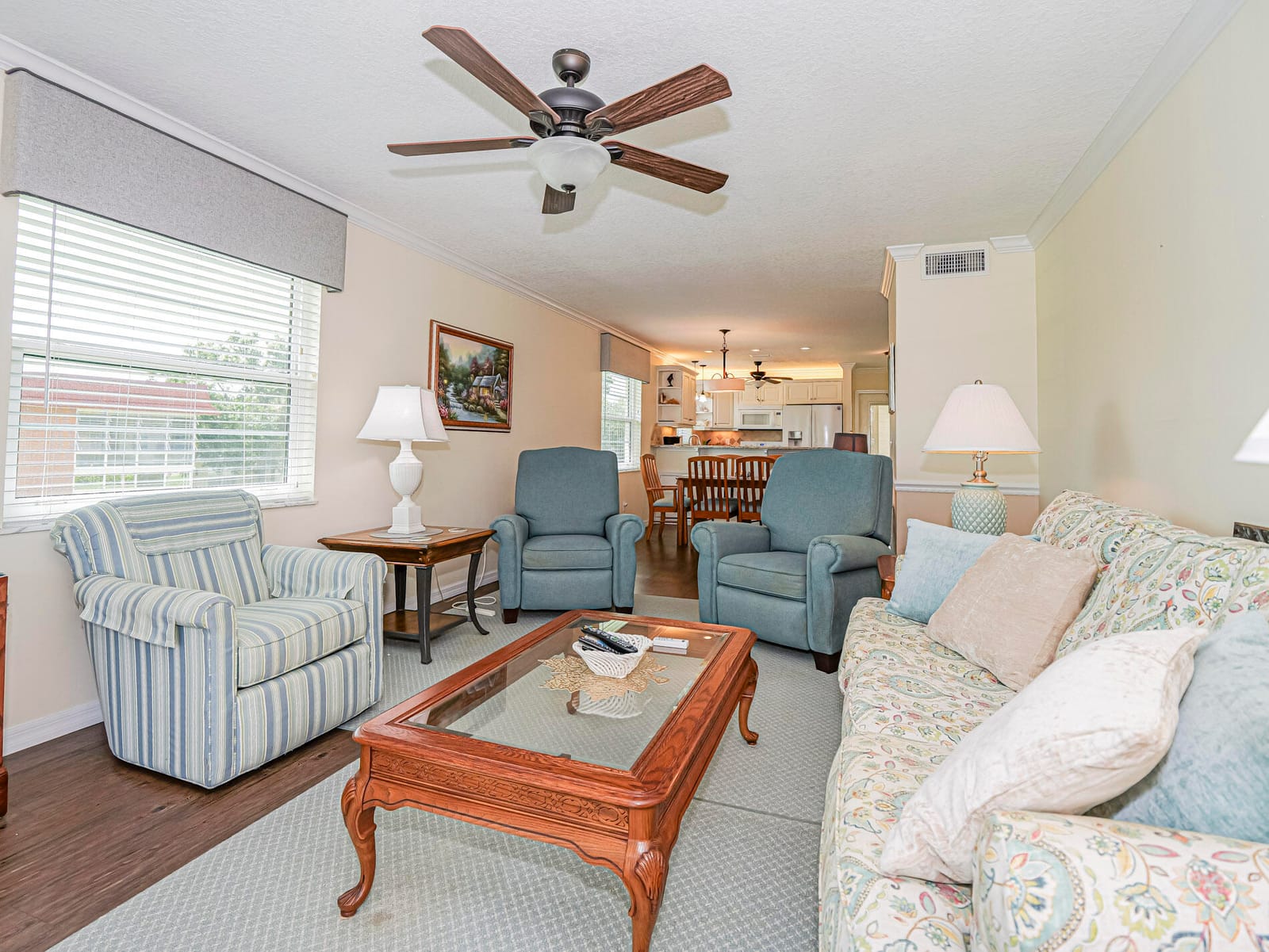 26 PINE ARBOR Lane 201 — photo 9