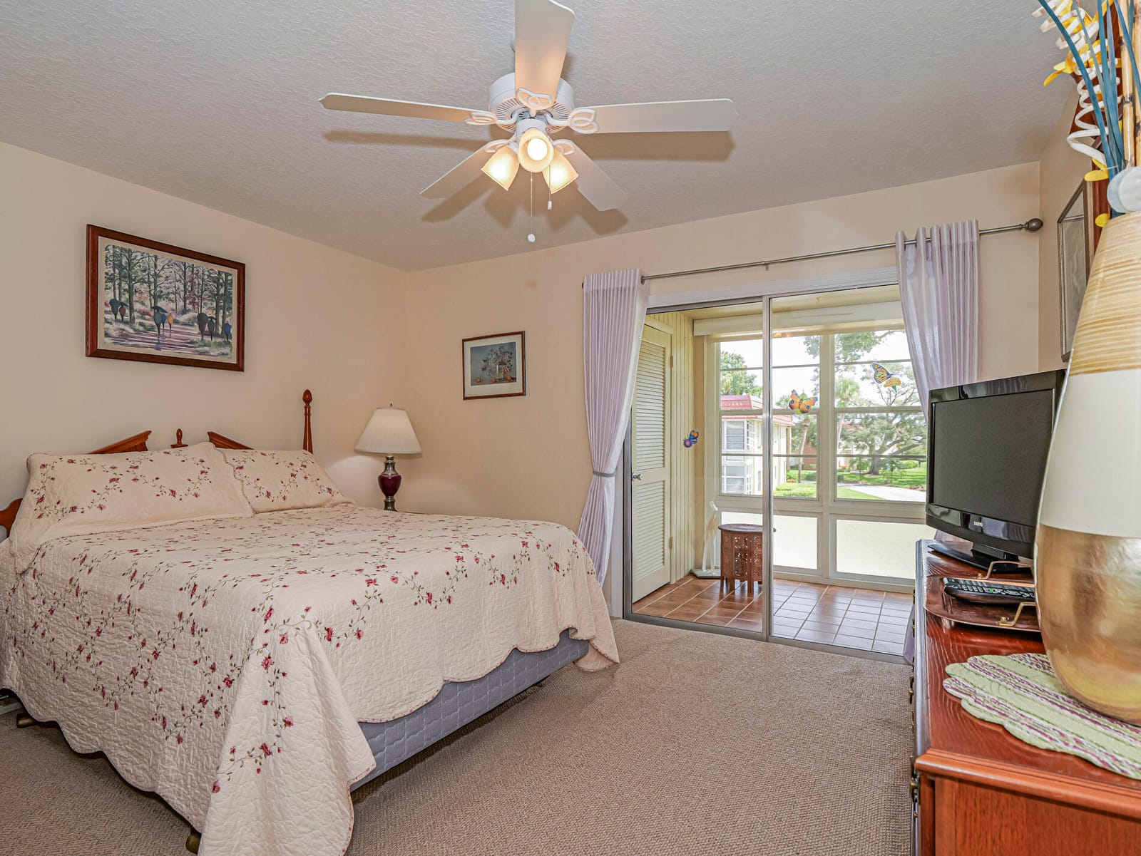 26 PINE ARBOR Lane 201 — photo 10