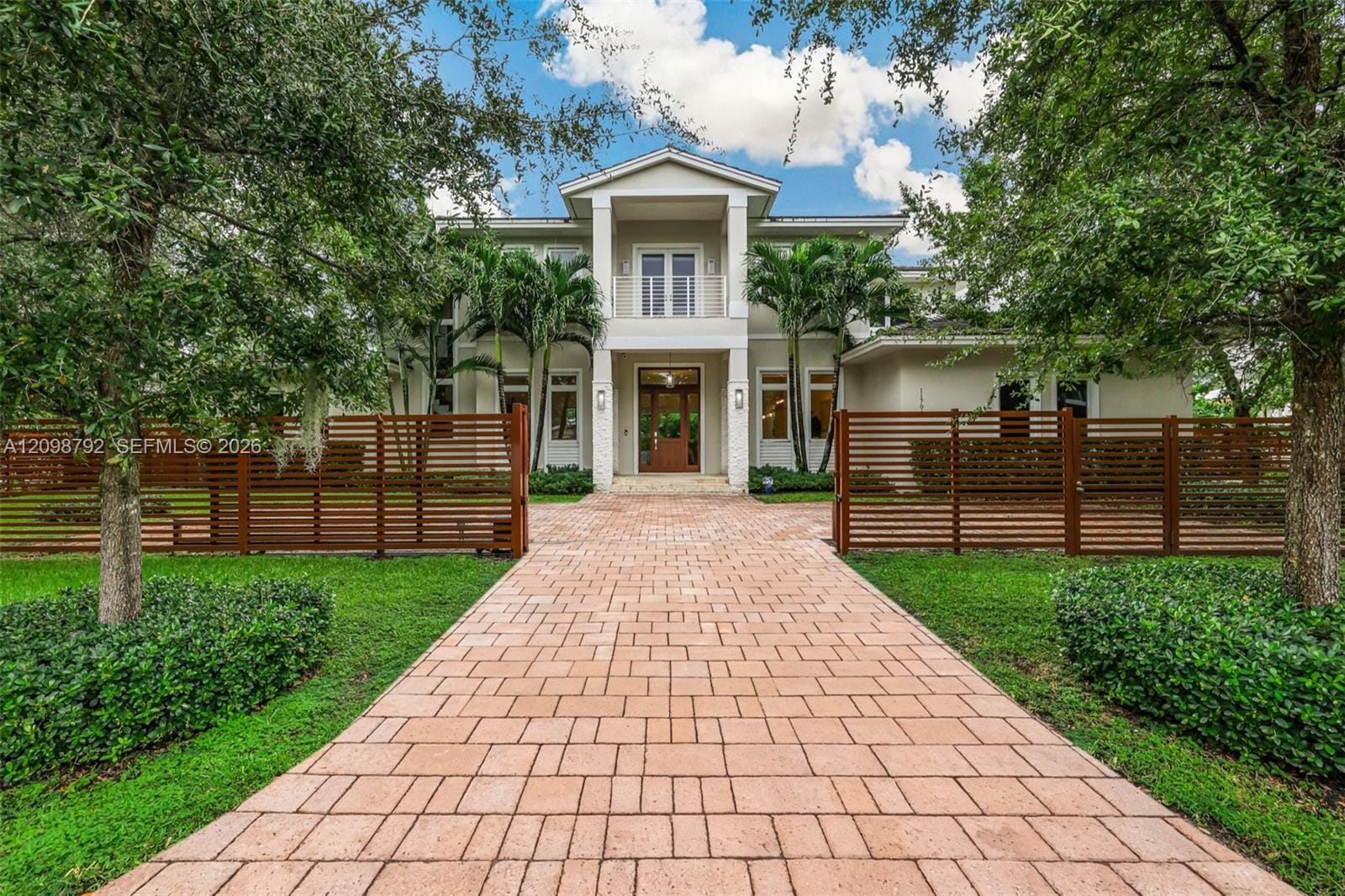 11701 SW 69 Court, Pinecrest, FL 33156 photo 4