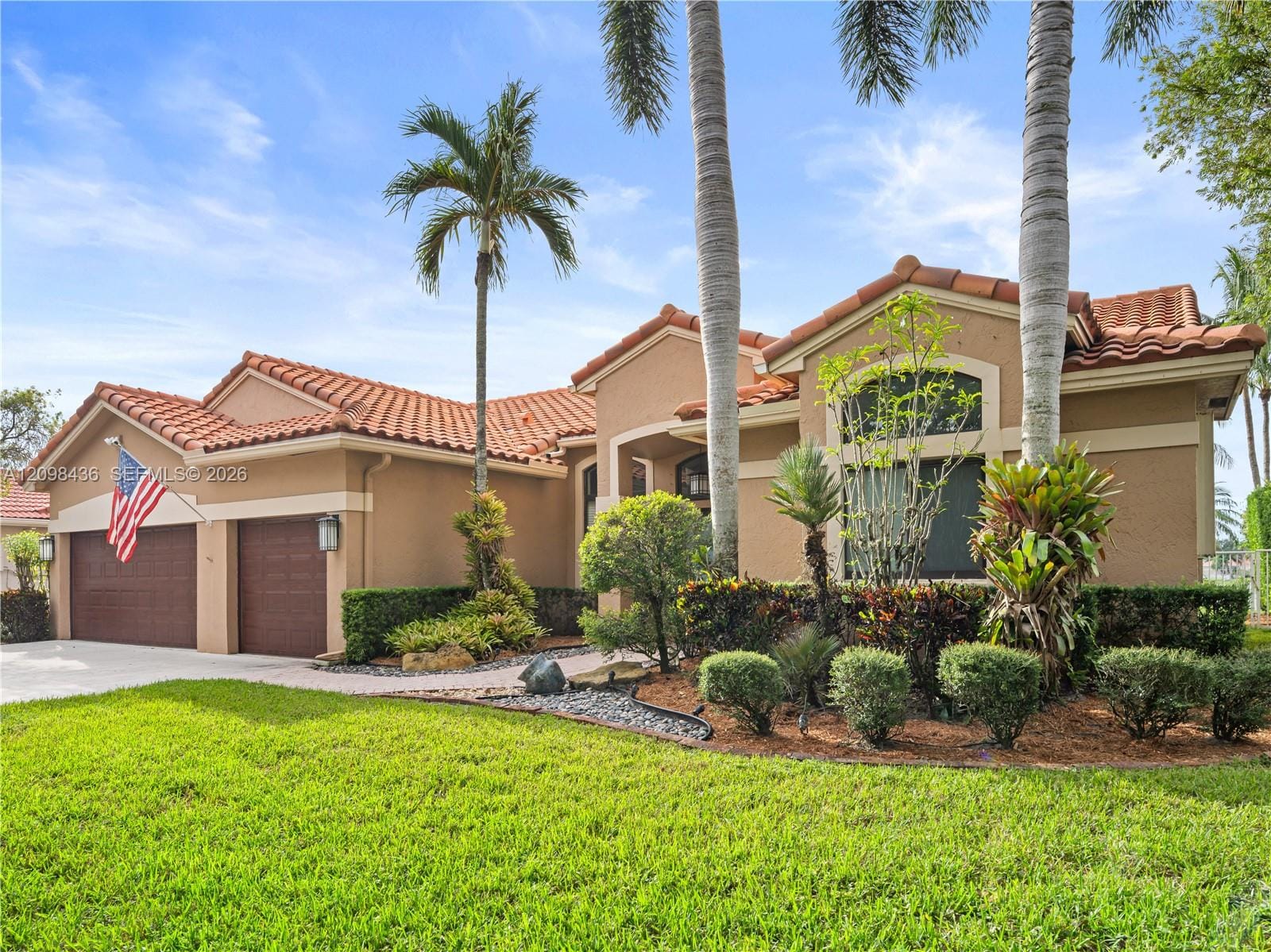 10938 Nashville Drive, Cooper City, FL 33026 photo 2