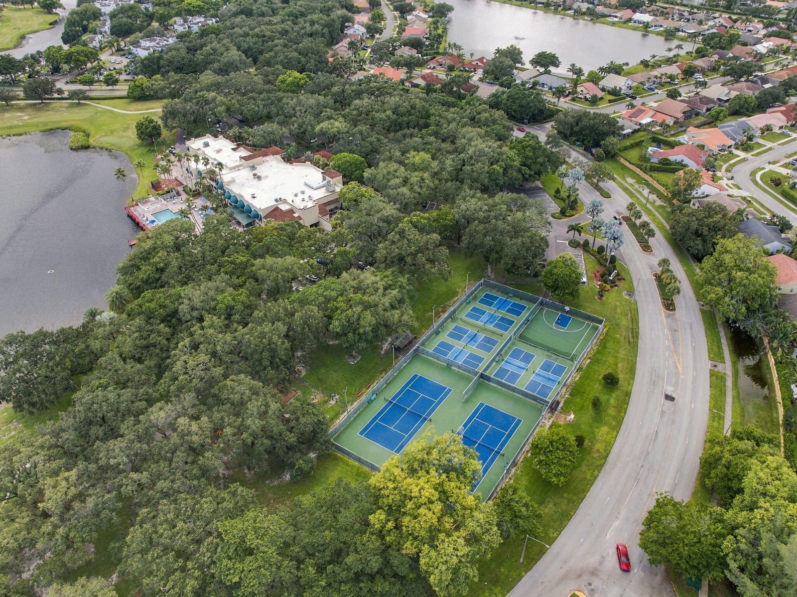 1502 WHITEHALL Drive 305, Davie, FL 33324 photo 26