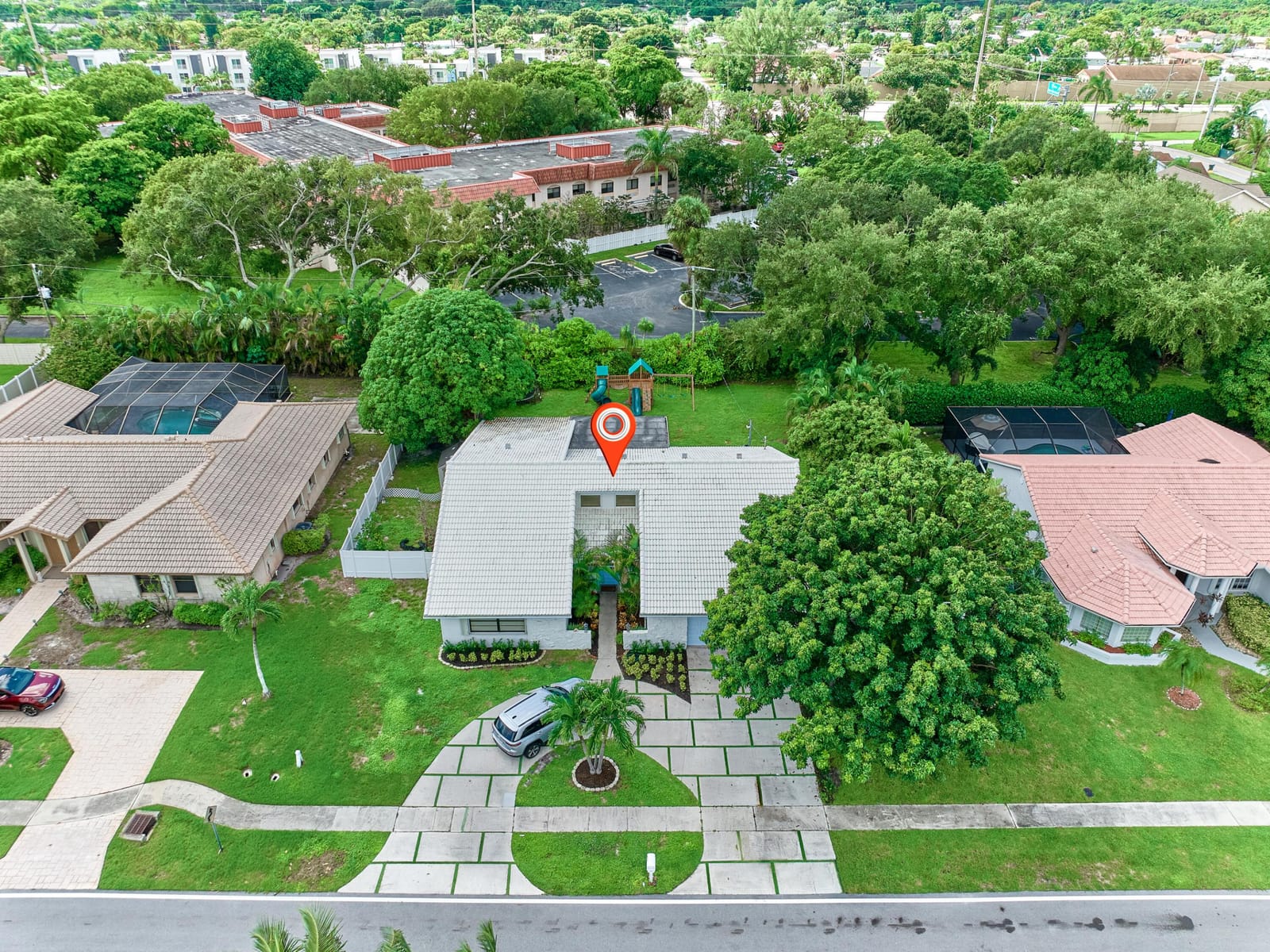 410 NW 53RD Street — photo 11