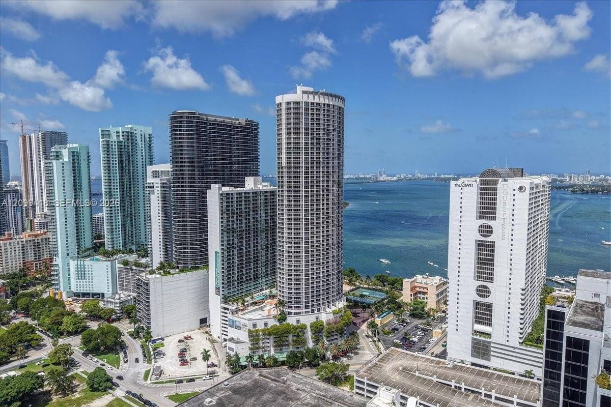 1750 N Bayshore Drive 2510, Miami, FL 33132 photo 28