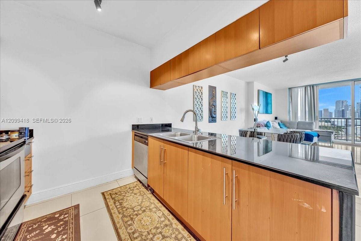 1750 N Bayshore Drive 2510, Miami, FL 33132 photo 5