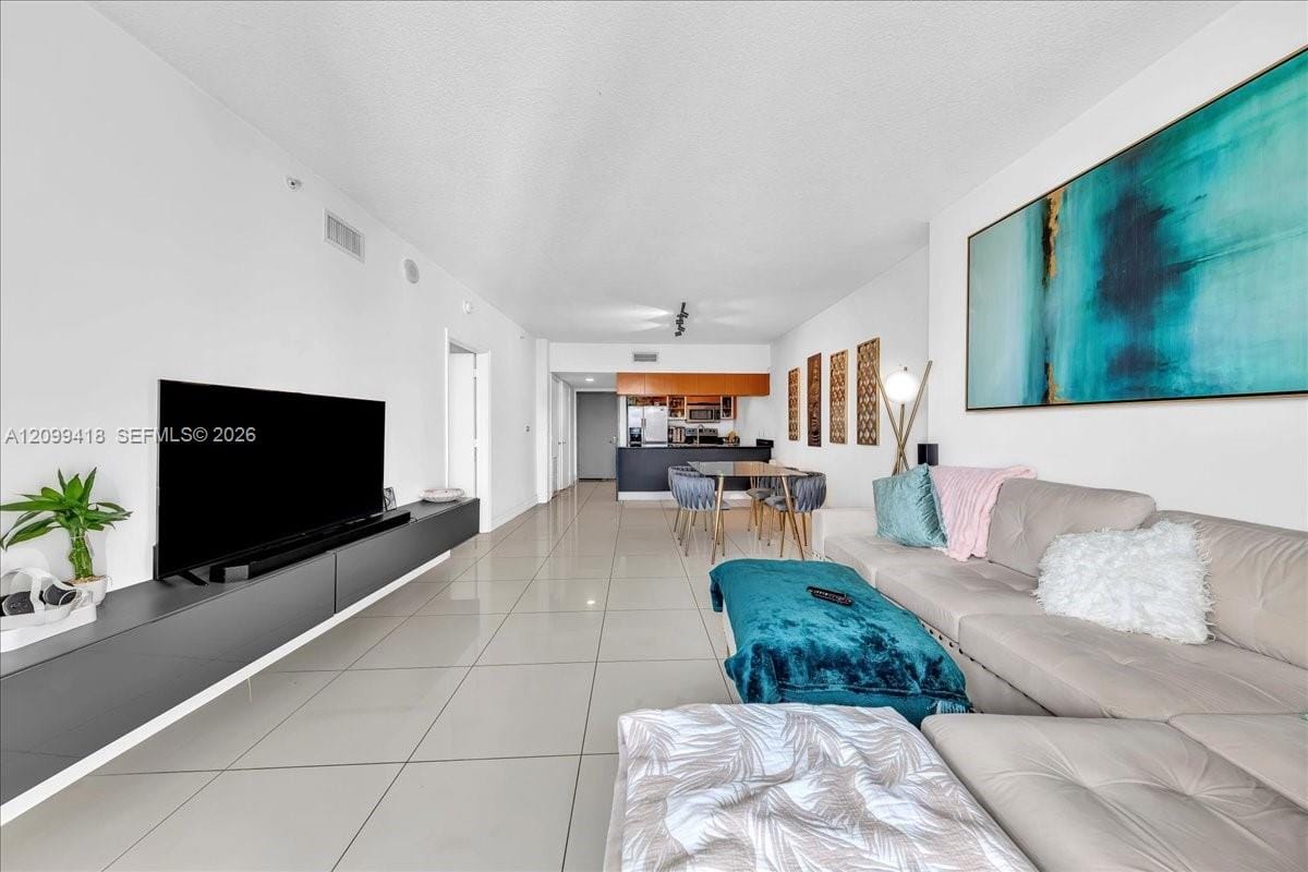 1750 N Bayshore Drive 2510, Miami, FL 33132 photo 10