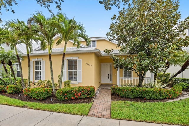 10502 SW KELSEY Way, Port St. Lucie, FL 34987