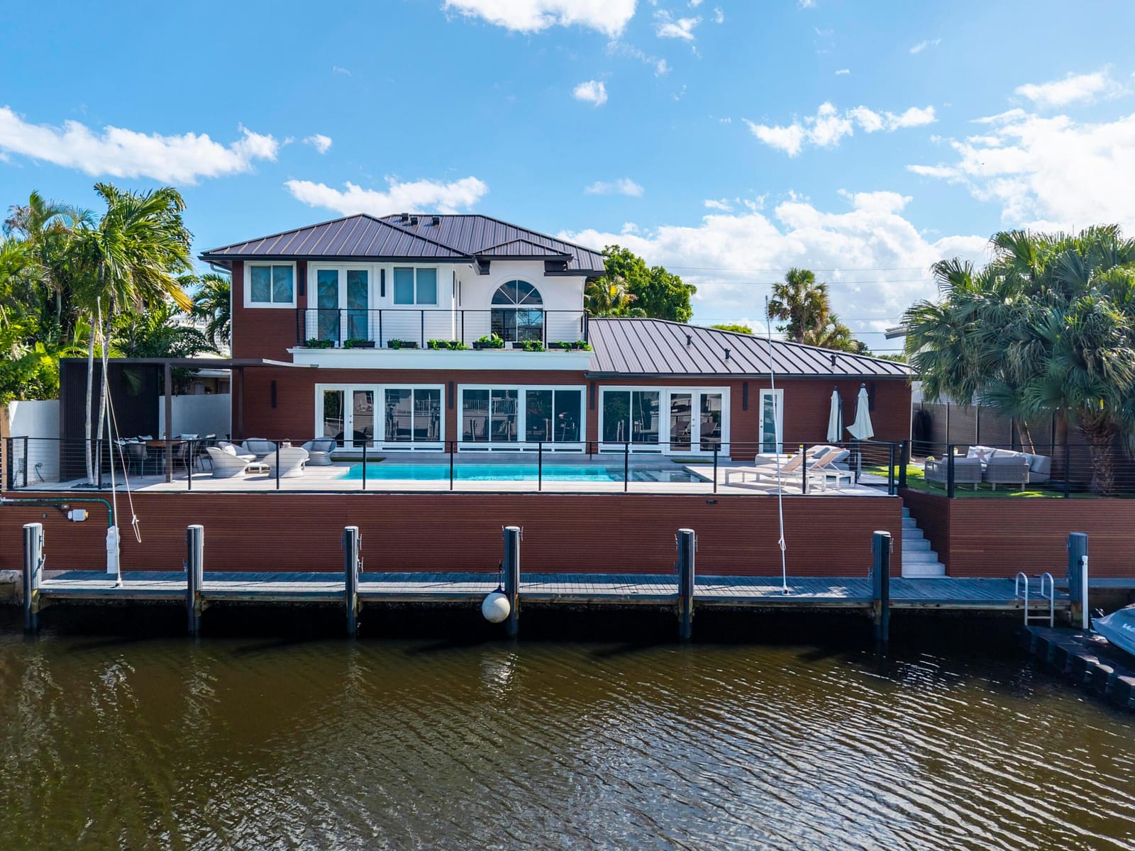 11 Castle Harbor Isle Drive, Fort Lauderdale, FL 33308 photo 3