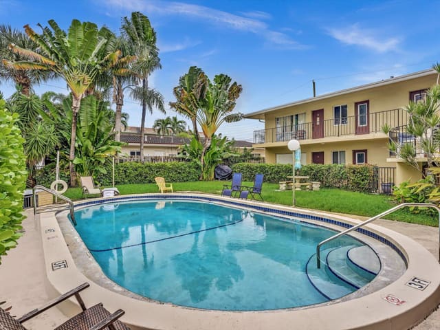 2190 SE 5TH Street 1-A, Pompano Beach, FL 33062