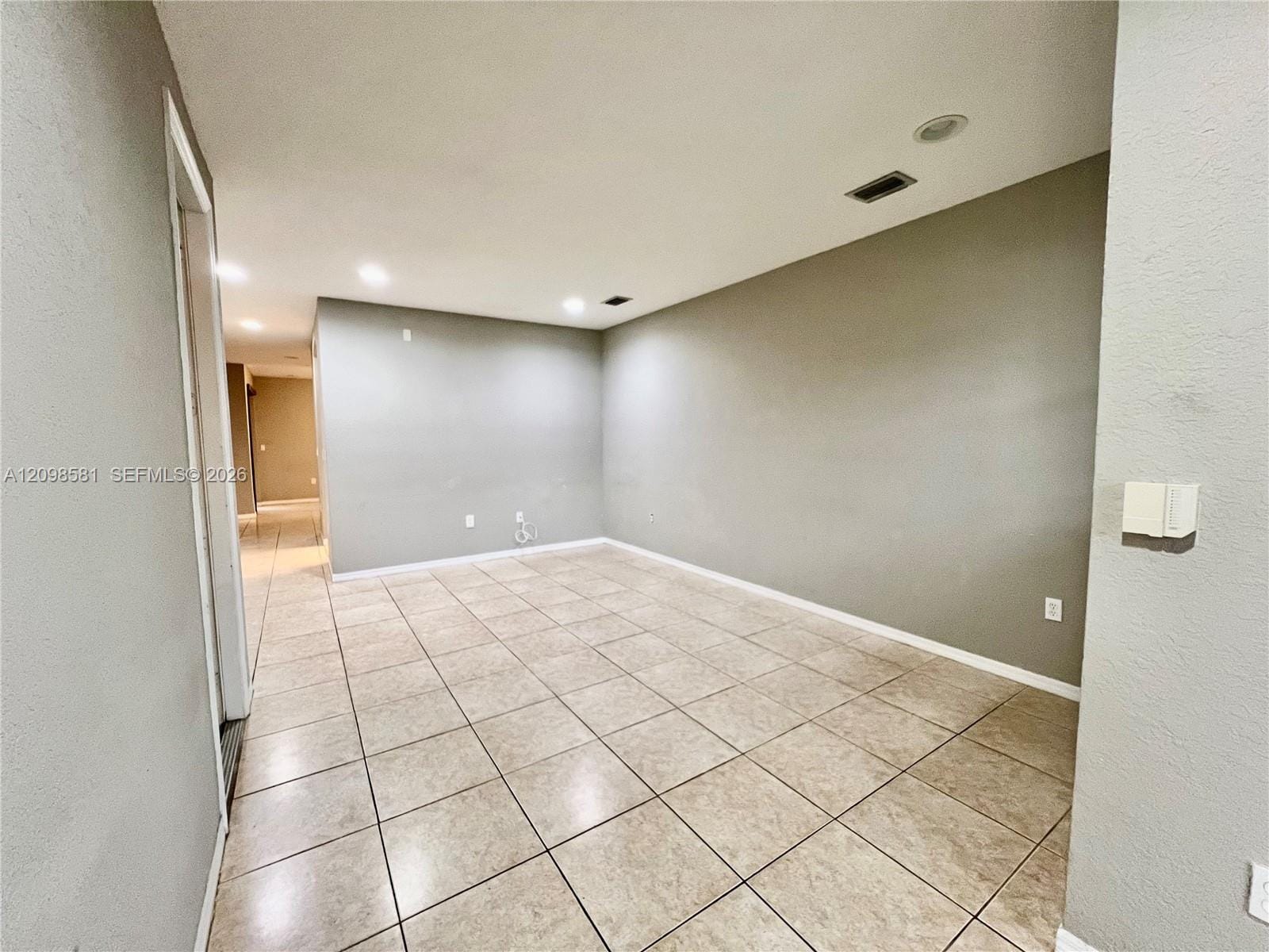 646 NE 35th Avenue 646, Homestead, FL 33033 photo 2