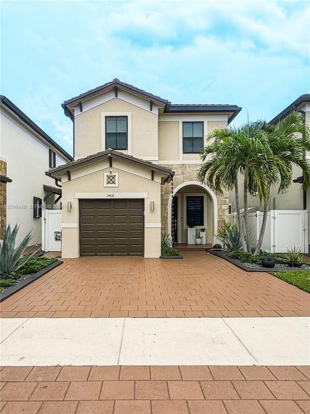 3418 W 108th Street, Hialeah, FL 33018