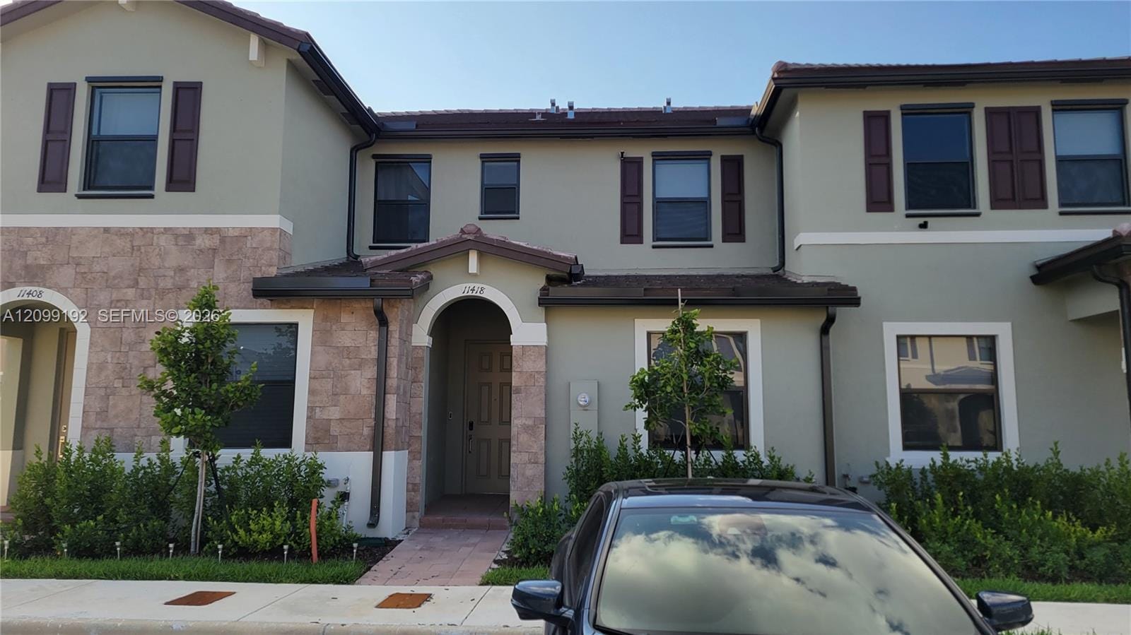11418 W 34th Court ., Hialeah, FL 33018 photo 2