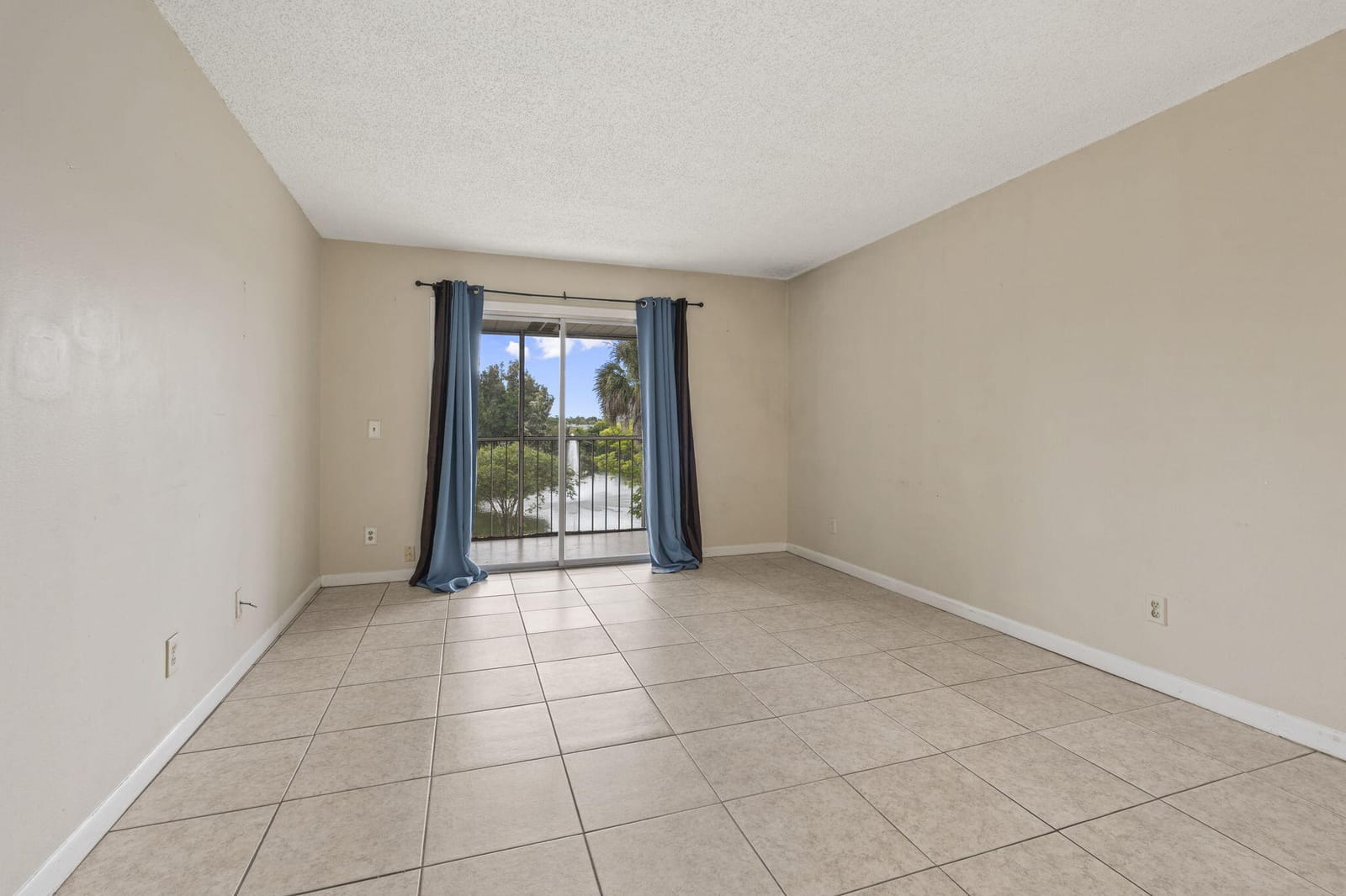 333 SE MARTIN Avenue 5-7, Stuart, FL 34996 photo 12