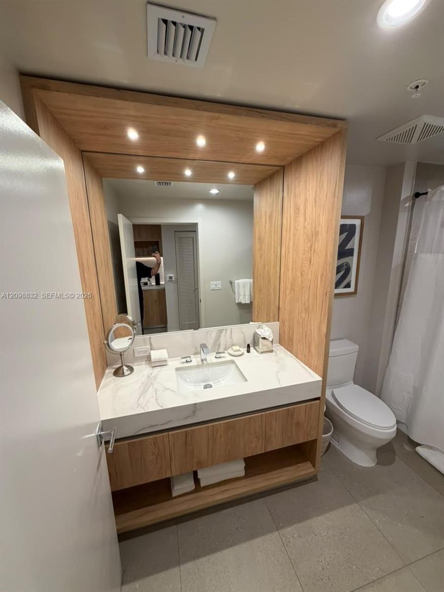 11 NE 6th Street 406 — photo 11