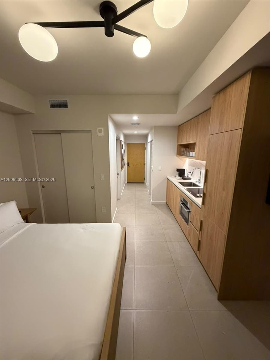 11 NE 6th Street 406 — photo 4