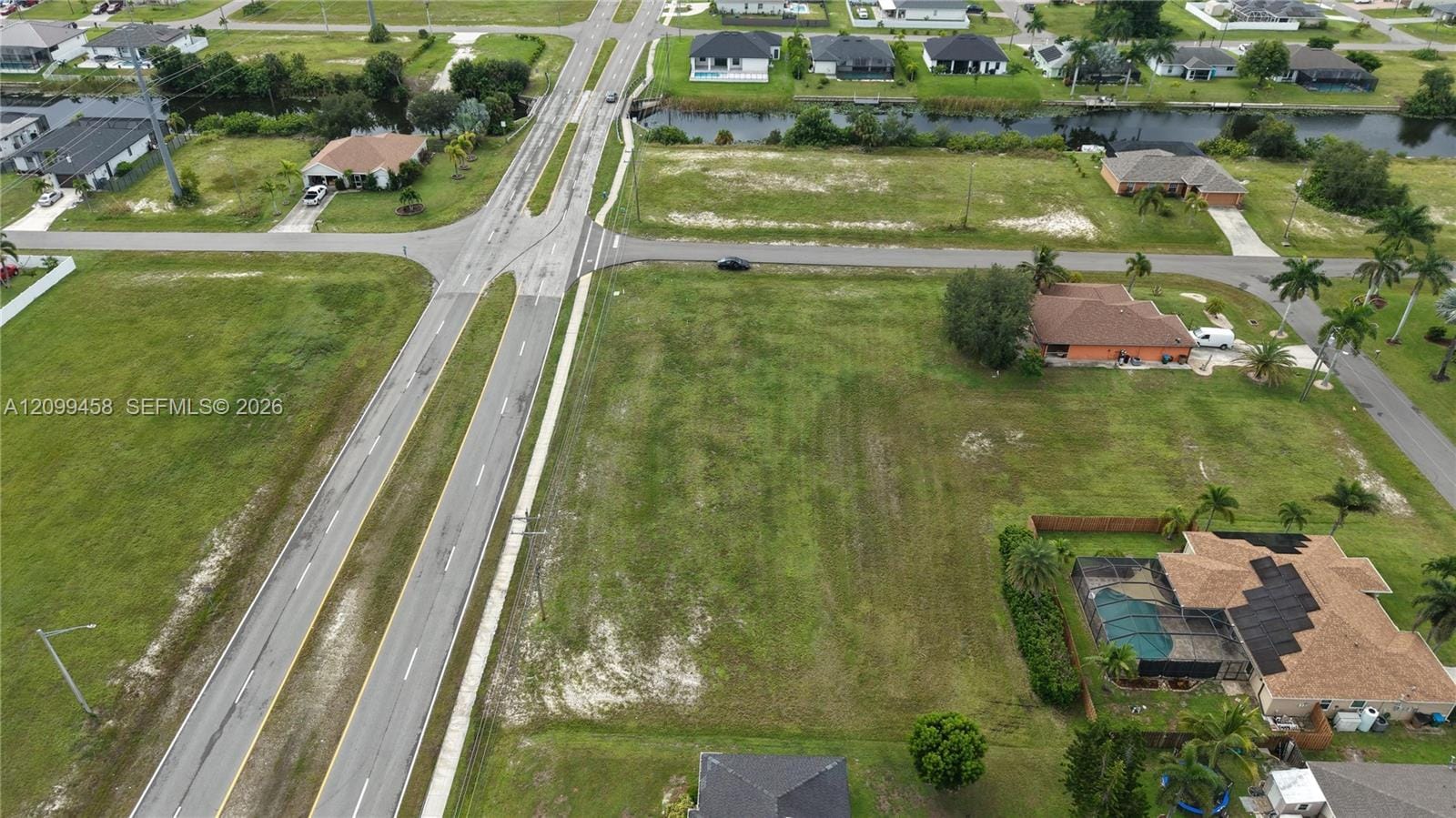 106 El Dorado Boulevard S, Cape Coral, FL 33991 photo 14