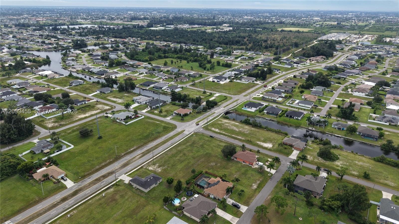 106 El Dorado Boulevard S, Cape Coral, FL 33991 photo 8