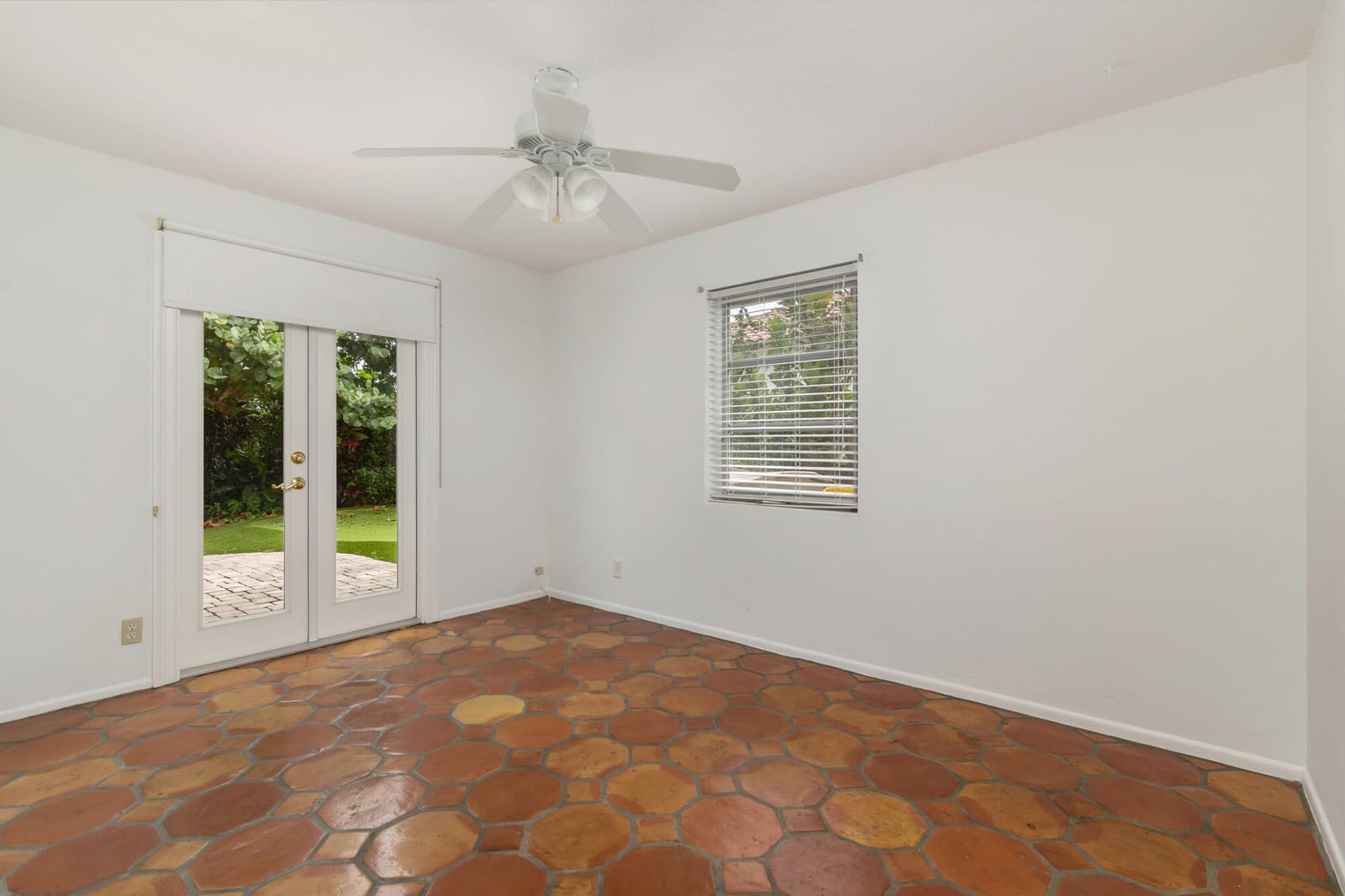 113 GREGORY Place, West Palm Beach, FL 33405 photo 12