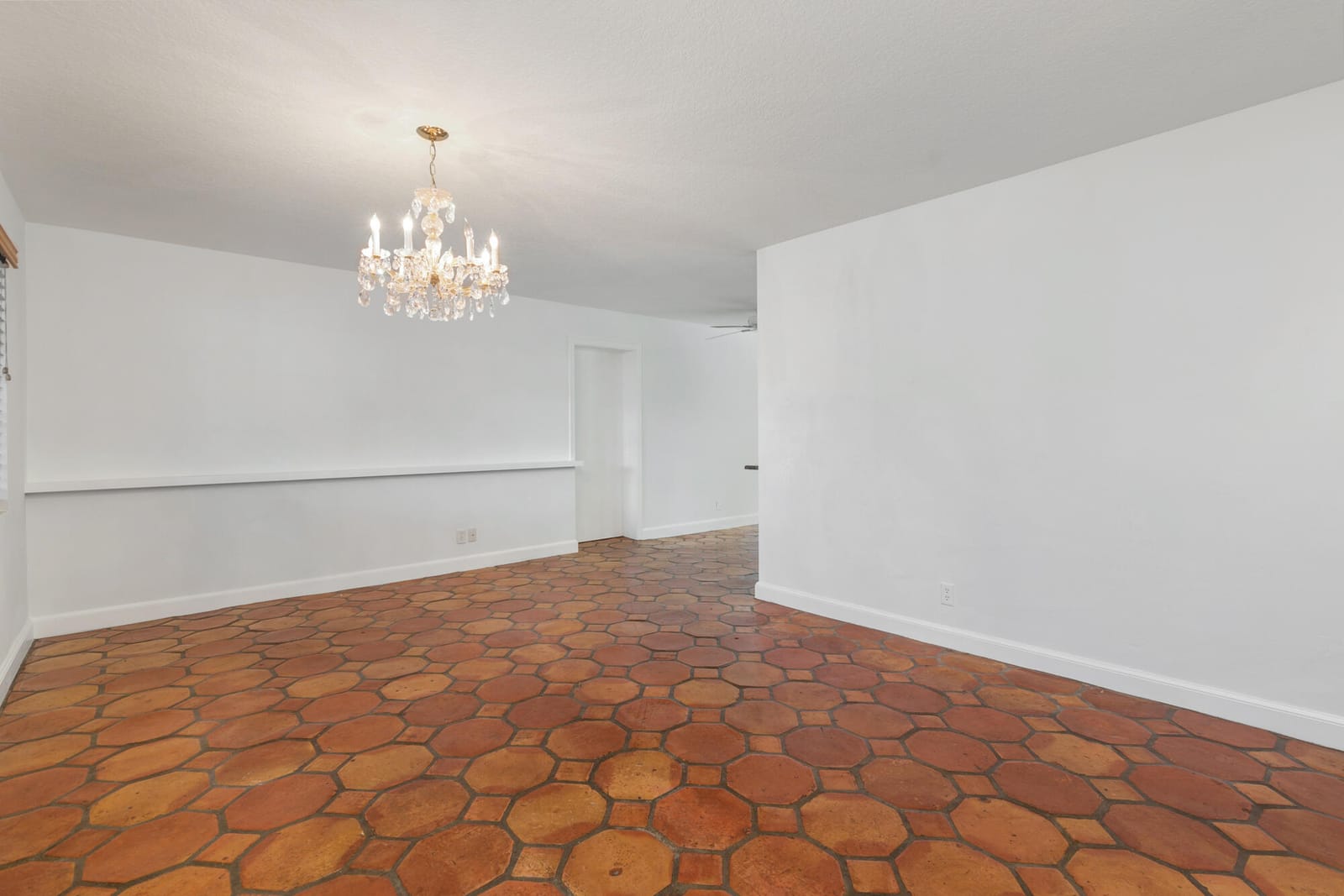113 GREGORY Place, West Palm Beach, FL 33405 photo 4