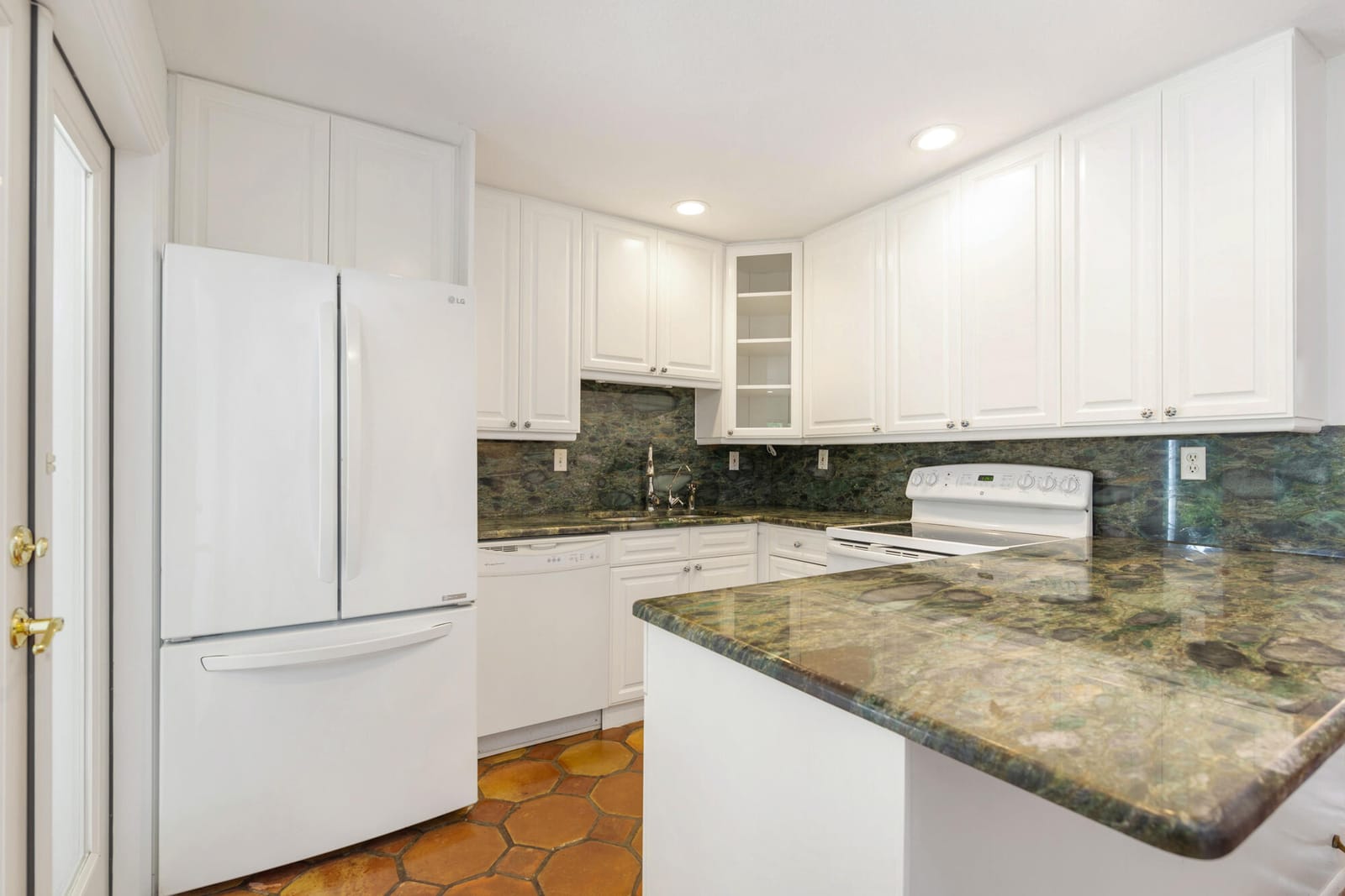 113 GREGORY Place, West Palm Beach, FL 33405 photo 7
