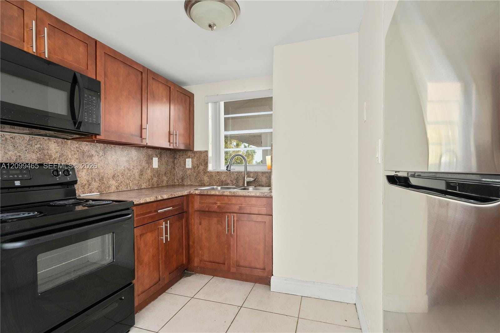 8870 Fontainebleau Boulevard 503, Miami, FL 33172 photo 14