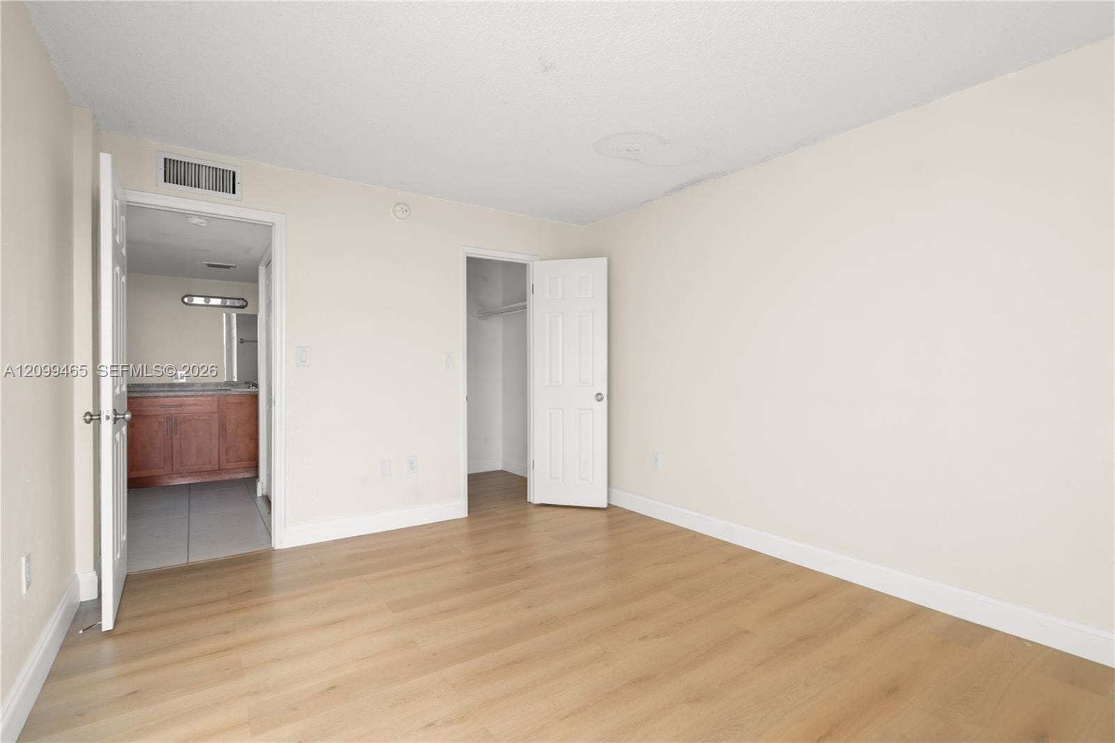 8870 Fontainebleau Boulevard 503, Miami, FL 33172 photo 18