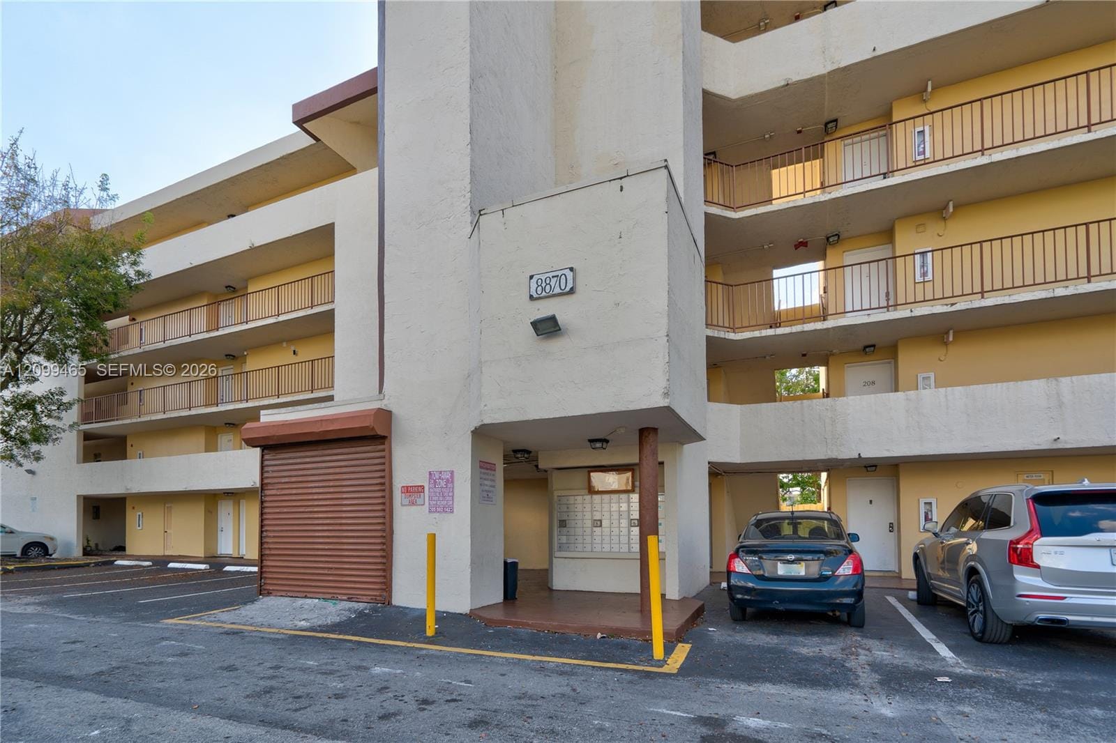 8870 Fontainebleau Boulevard 503, Miami, FL 33172 photo 3