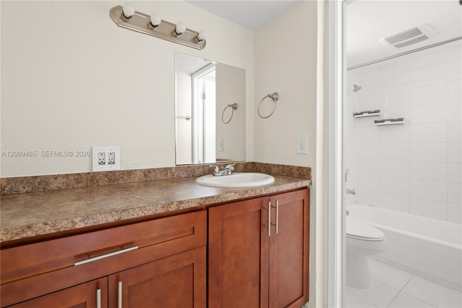 8870 Fontainebleau Boulevard 503, Miami, FL 33172 photo 21