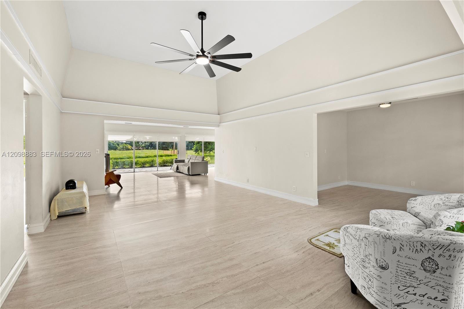 6204 Jacaranda Circle, Tamarac, FL 33319 photo 8