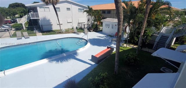 1920 NE 51ST Court 209, Fort Lauderdale, FL 33308