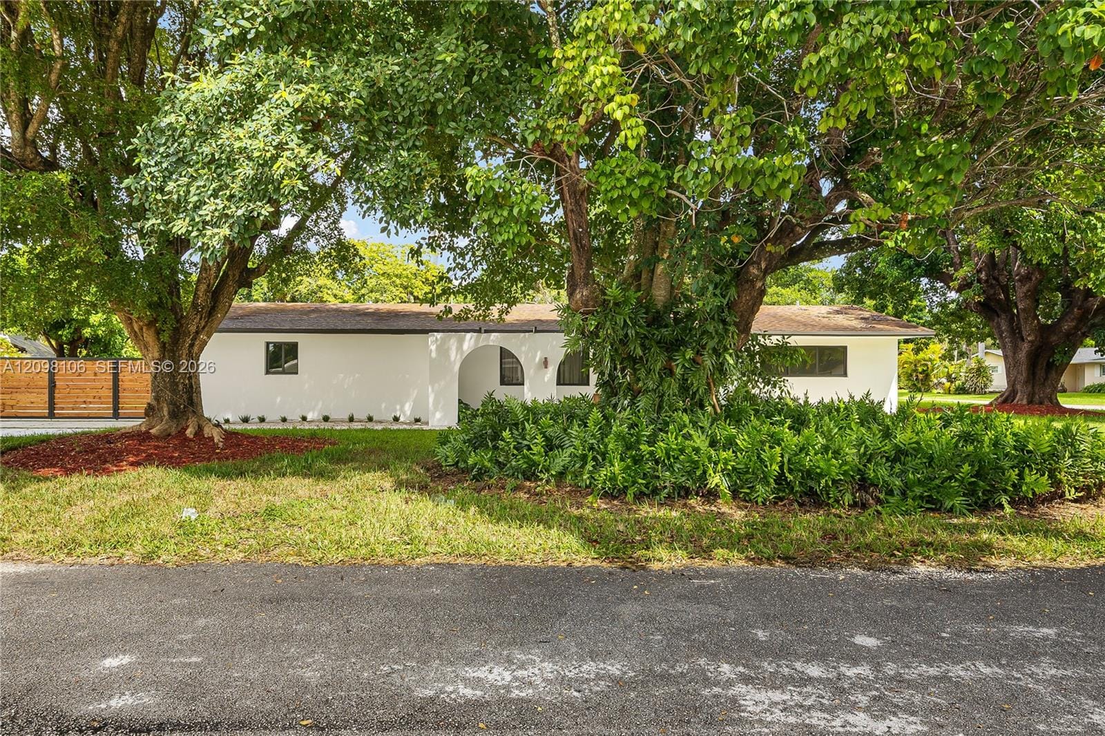 9721 SW 122nd Street, Miami, FL 33176 photo 2