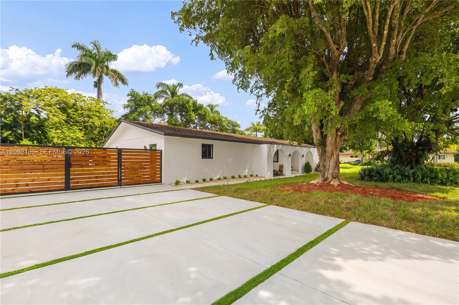 9721 SW 122nd Street, Miami, FL 33176 photo 4