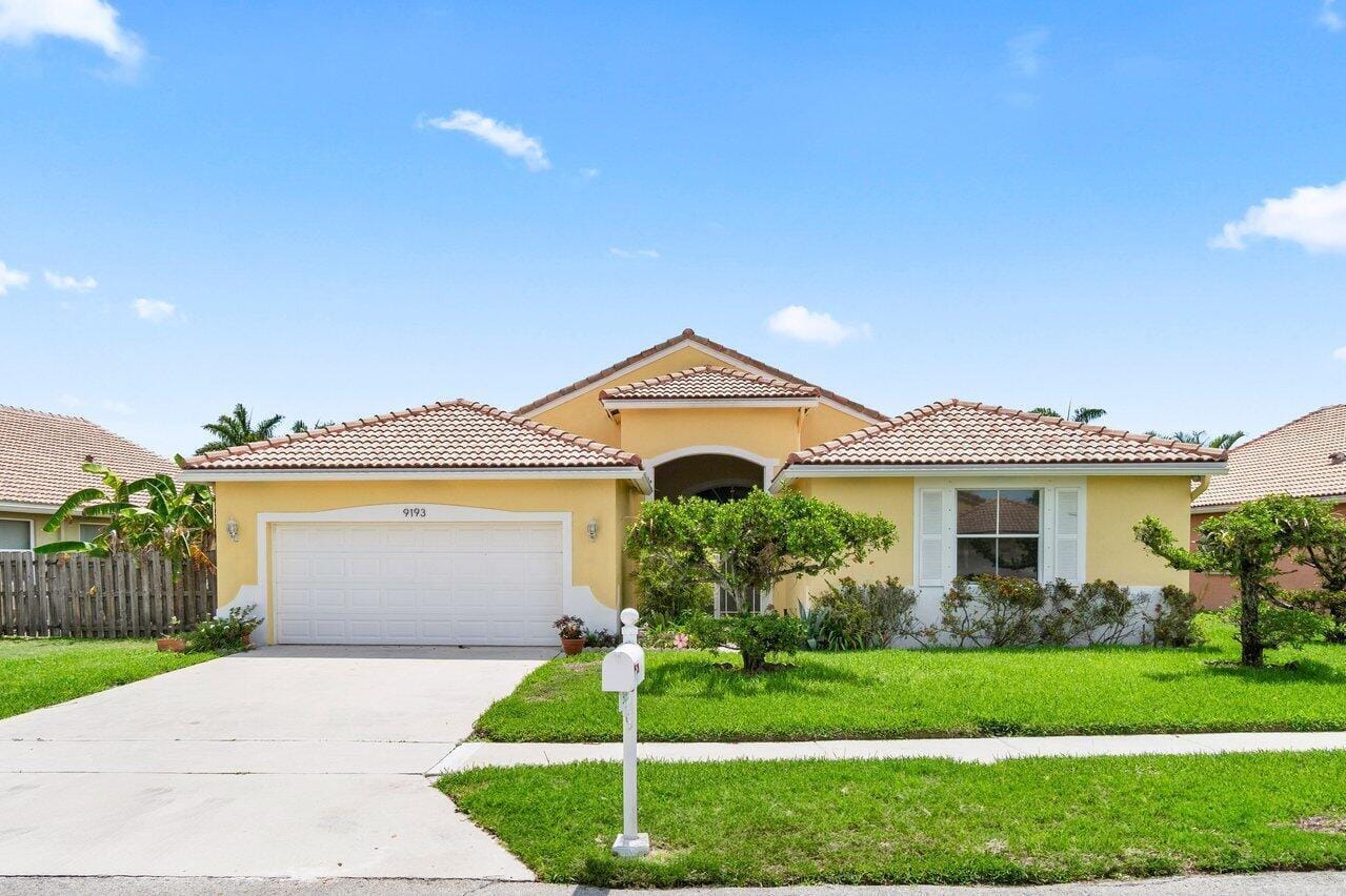 9193 Cove Point Circle — photo 1