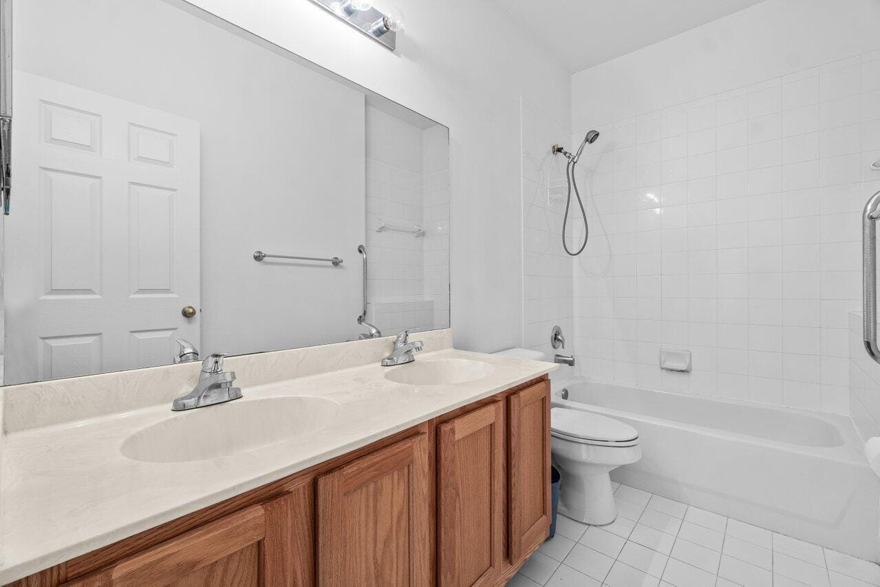 9193 Cove Point Circle, Boynton Beach, FL 33472 photo 17