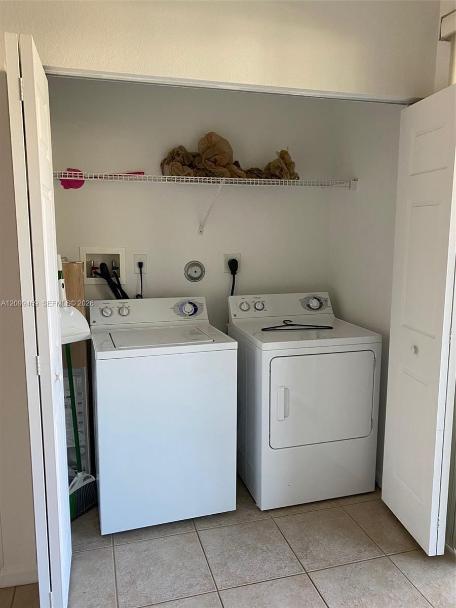 675 NW 42nd Avenue 675, Plantation, FL 33317 photo 10