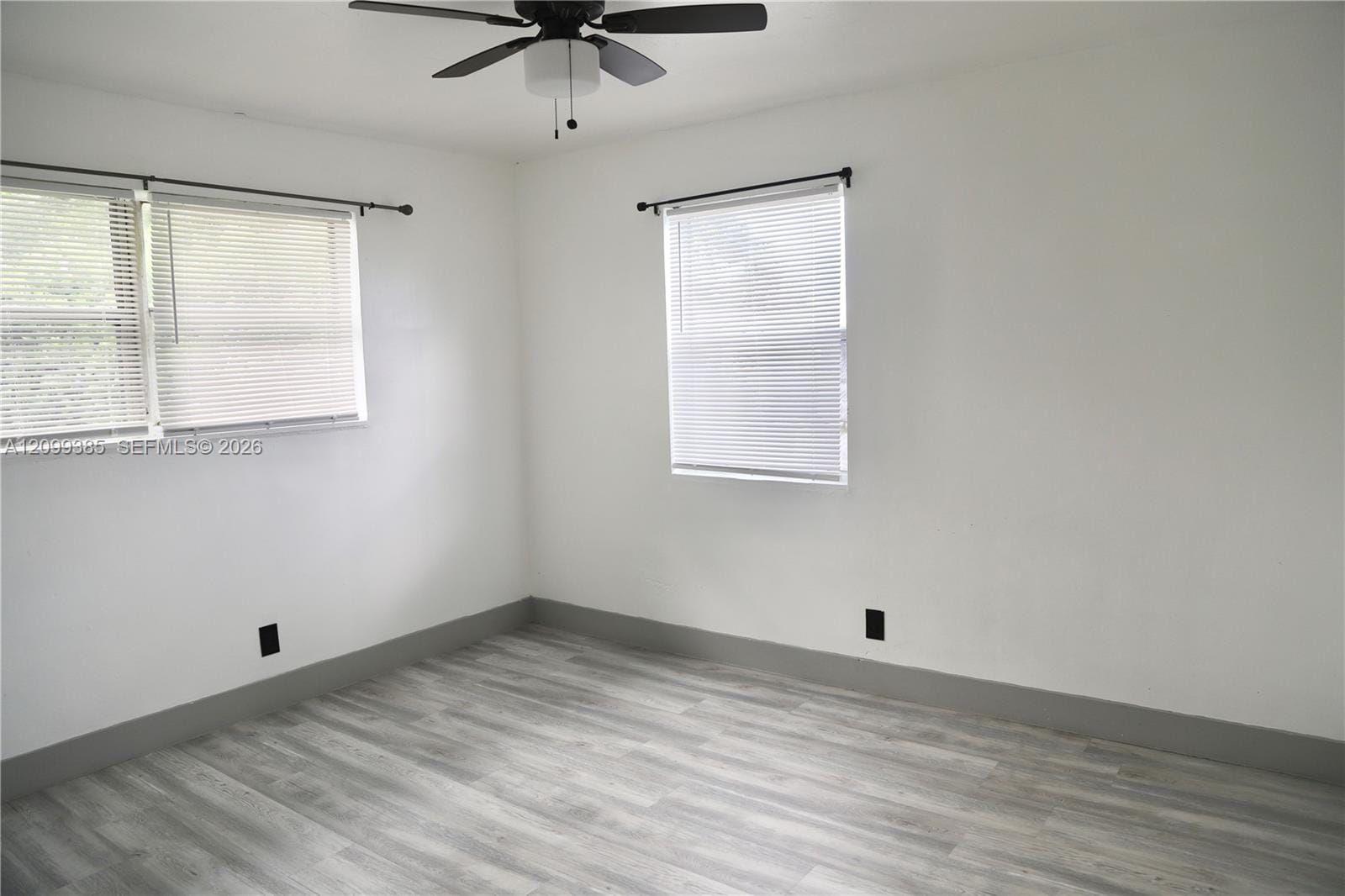 410 SW 9th Avenue 1E, Hallandale Beach, FL 33009 photo 3
