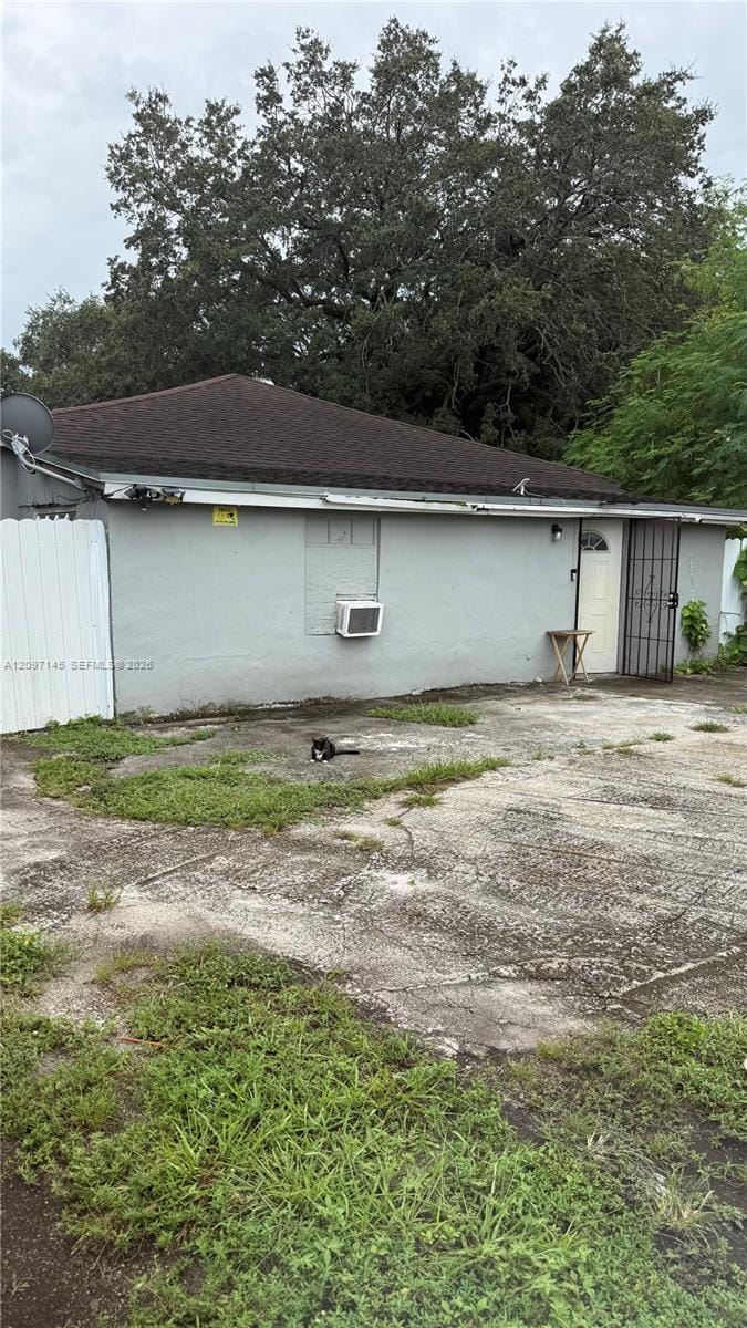 2240 NW 102nd Street, Miami, FL 33147
