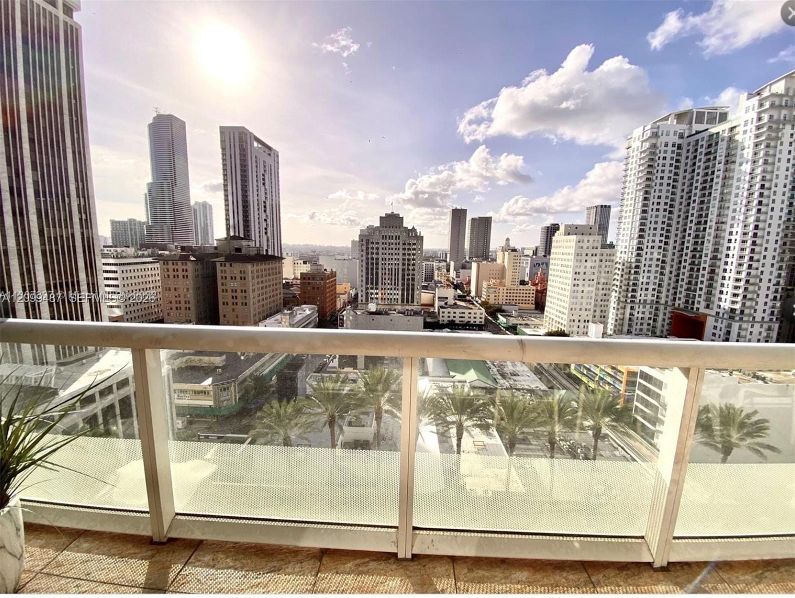 50 Biscayne Boulevard 1907, Miami, FL 33132 photo 14