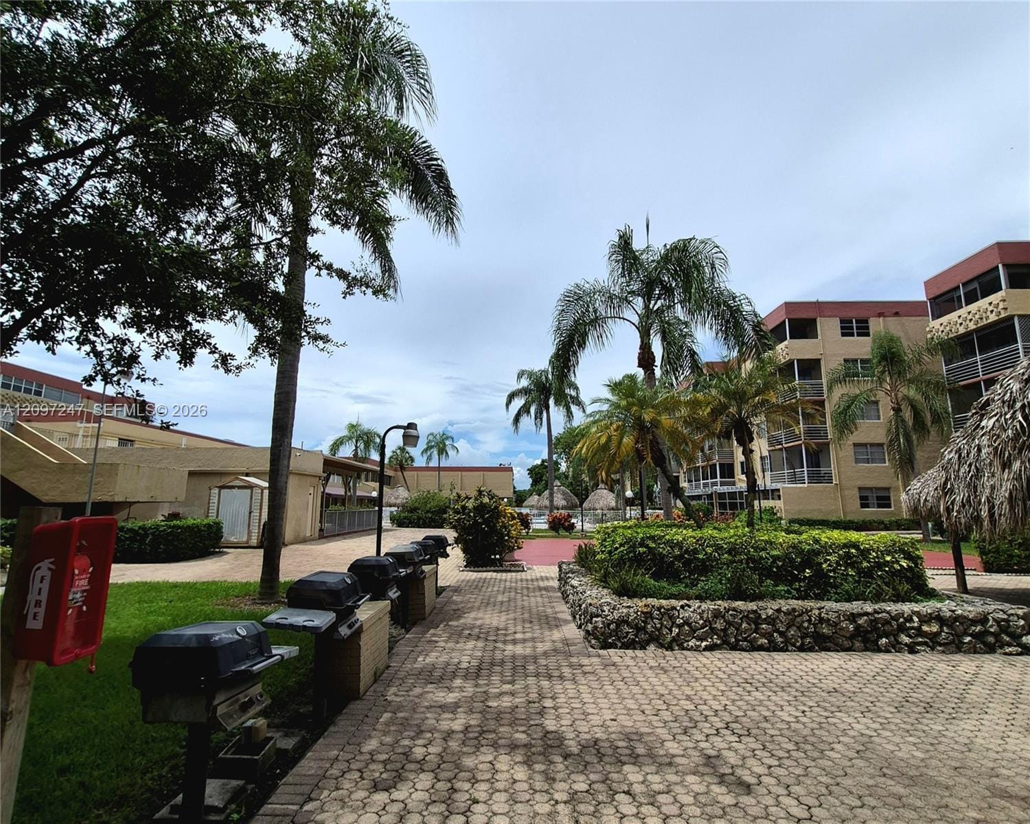 403 NW 68th Avenue 309, Plantation, FL 33317 photo 17