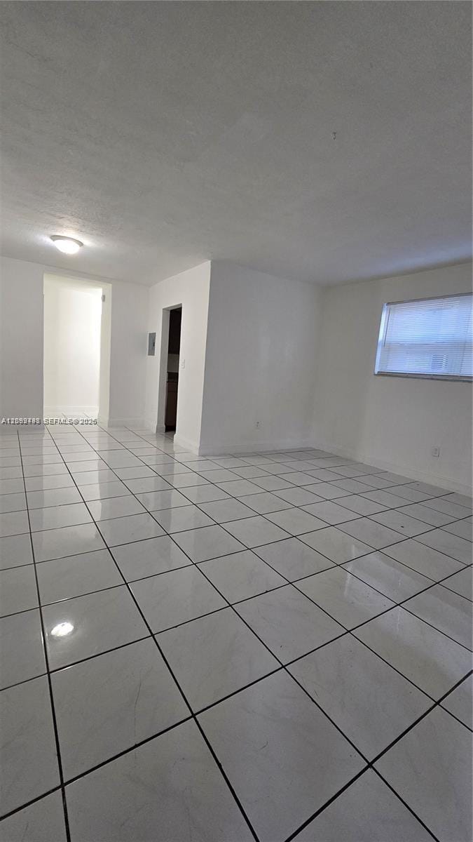 1590 NE 125th Terrace 3, North Miami, FL 33161 photo 1